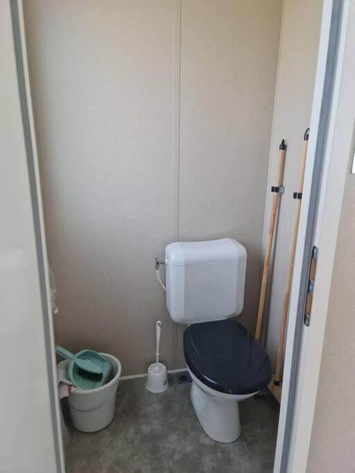 Holiday home Mobil-home Magnolia 300m De La